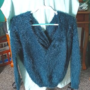 Beautiful dk. teal, v neck, off shoulder, Jr M sweater